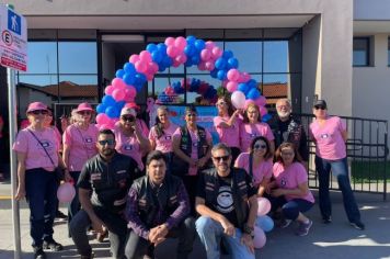 Foto - Caminhada da Associação do Câncer reforça conscientização em Paraguaçu Paulista 