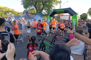 Foto - 35ª Corrida Pedestre José Cavalcante Melo reúne mais de 400 atletas
