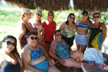 Foto - Integrantes dos grupos de Fortalecimento de Vínculos dos CRAS participam de confraternização