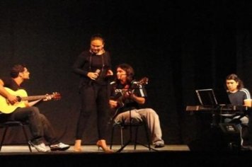 Foto - 2º JOVEM CANTA 2010