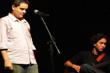 Foto - 2º JOVEM CANTA 2010