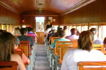 Foto - PASSEIO DO TREM TURÍSTICO DIA 28 DE MARÇO - DOMINGO