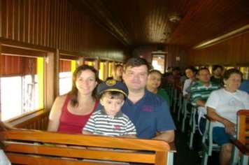 Foto - PASSEIO DO TREM TURÍSTICO DIA 03 DE ABRIL- SÁBADO
