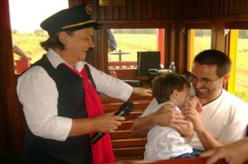 Foto - PASSEIO DO TREM TURÍSTICO DIA 08 DE MAIO - SÁBADO