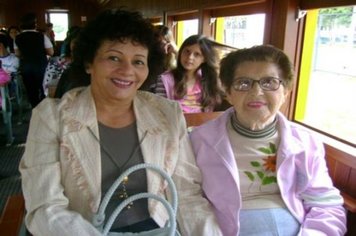 Foto - PASSEIO DO TREM TURÍSTICO DIA 09 DE MAIO - DOMINGO - DIA DAS MÃES