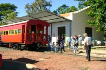Foto - PASSEIO DO TREM TURÍSTICO DIA 22 DE MAIO - SÁBADO
