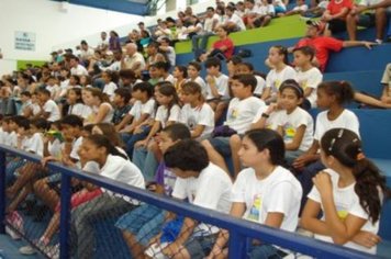 Foto - CARAVANA ESPORTIVA DO SESC VERÃO COM GUERRINHA DO BASQUETE