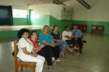 Foto - Entrega Uniformes para o Centro de Convivência do Idoso - CCI