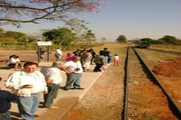Foto - PASSEIO DO TREM TURÍSTICO DIA 11 DE JULHO - DOMINGO