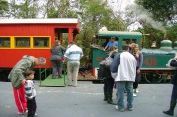 Foto - PASSEIO DO TREM TURÍSTICO DIA 18  DE JULHO - DOMINGO - TARDE