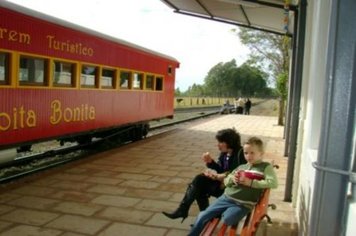 Foto - PASSEIO DO TREM TURÍSTICO DIA 18  DE JULHO - DOMINGO - TARDE