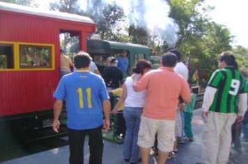 Foto - PASSEIO DO TREM TURÍSTICO DIA 18  DE JULHO - DOMINGO - MANHÃ