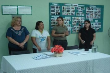 Foto - Formatura do curso de Atendentes do CRAS