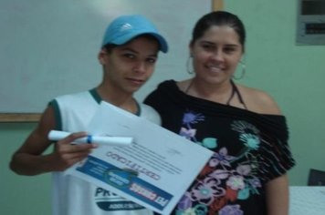 Foto - Formatura do curso de Atendentes do CRAS