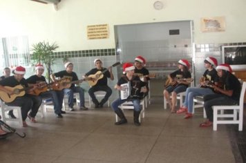 Foto - Ponto de Cultura levanto EnCantos de Natal pelas ruas da cidade
