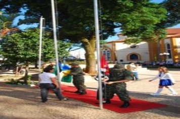 Foto - CERIMONIAL DO ANIVERSÁRIO DA CIDADE - 2010 - 85 ANOS