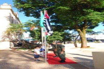 Foto - CERIMONIAL DO ANIVERSÁRIO DA CIDADE - 2010 - 85 ANOS