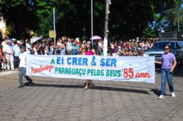 Foto - DESFILE DO ANIVERSÁRIO DA CIDADE - 2010 - 85 ANOS