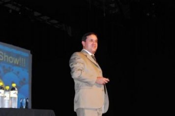 Foto - Palestra com Julio Lara: Atendimento Show