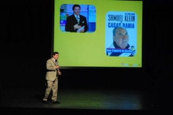 Foto - Palestra com Julio Lara: Atendimento Show