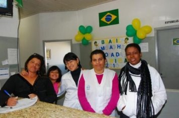 Foto - VACINAÇÃO CONTRA A PARALISIA INFANTIL EM PARAGUAÇU