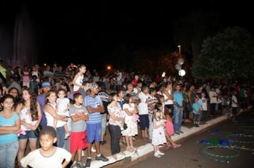 Foto - Chegada do Papai Noel - Fonte Luminosa