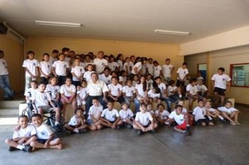 Foto - Visita Prefeito Ediney à Emef Professora Helena Wirgues Ramos