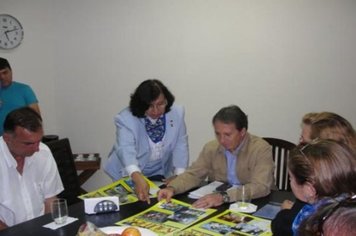 Foto - Visita do Deputado Edson Aparecido