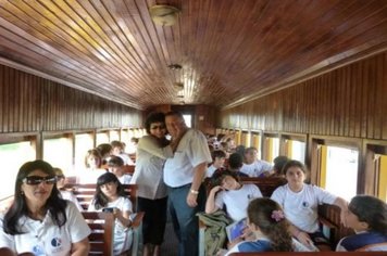 Foto - Passeio do Trem Turístico - Sábado - 16 de abril - Especial