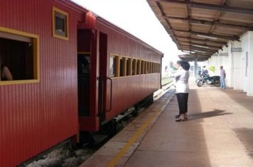 Foto - Passeio do Trem Turístico - Sábado - 16 de abril - Especial