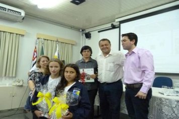 Foto - Lançamento do Programa Aprende Brasil - Editora Positivo