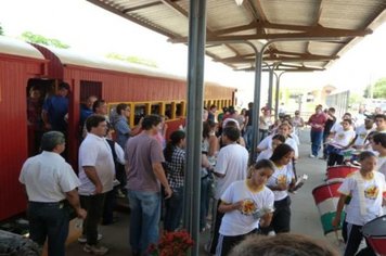 Foto - Passeio Trem Turístico e Cultural em parceria com o Sesc Thermas de Presidente Prudente
