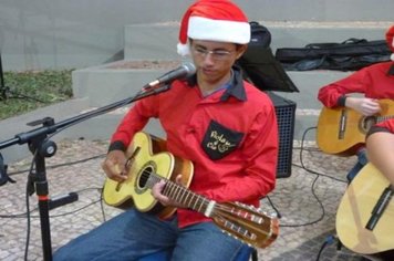 Foto - EnCantos de Natal - Viola & Cia na Casa do Papai Noel