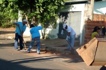 Foto - Cidade Limpa 2012 - 1º Dia
