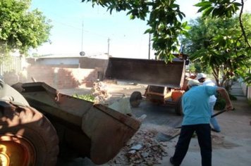 Foto - Cidade Limpa 2012 - 1º Dia