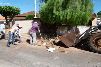 Foto - Cidade Limpa 2012 - 2º dia