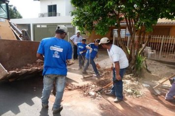 Foto - Cidade Limpa 2012 - 4º dia