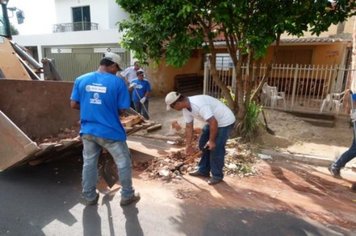 Foto - Cidade Limpa 2012 - 4º dia