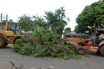 Foto - Cidade Limpa 2012 - 5º dia