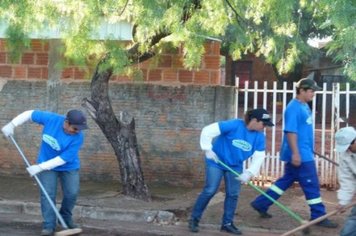 Foto - Cidade Limpa 2012 - 6º dia