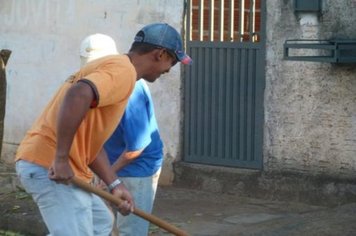 Foto - Cidade Limpa 2012 - 8º dia