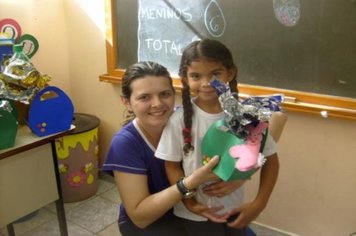 Foto - Páscoa na rede municipal de Educação