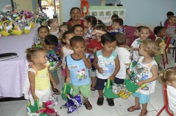 Foto - Páscoa na rede municipal de Educação