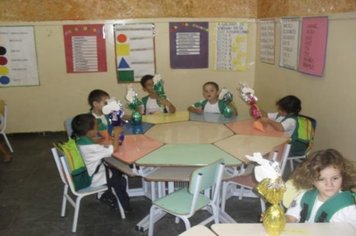 Foto - Páscoa na rede municipal de Educação