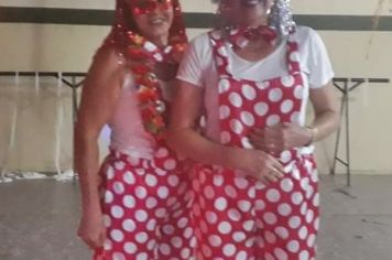 Foto - CCI de Paraguaçu festeja o Carnaval das Antigas