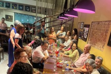 Foto - Idosos dos CRAS participam de confraternização para encerramento das atividades de 2023