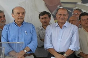 Foto - Visita do Governador José Serra em Taciba e Pamital