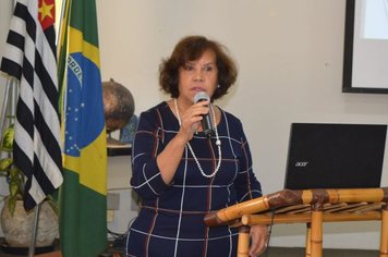 Executivo e Legislativo devem estar alinhados por Paraguaçu, afirma prefeita