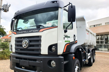 Prefeitura adquire novo caminhão para reforçar a Central de Gerenciamento de Resíduos Sólidos Urbanos