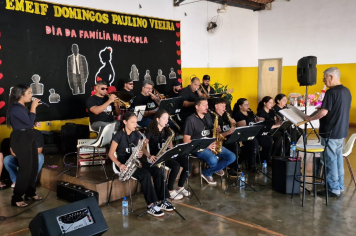 Música, tradição e afeto: EMEIF Domingos Paulino Vieira celebra o Dia da Família com grande encontro cultural